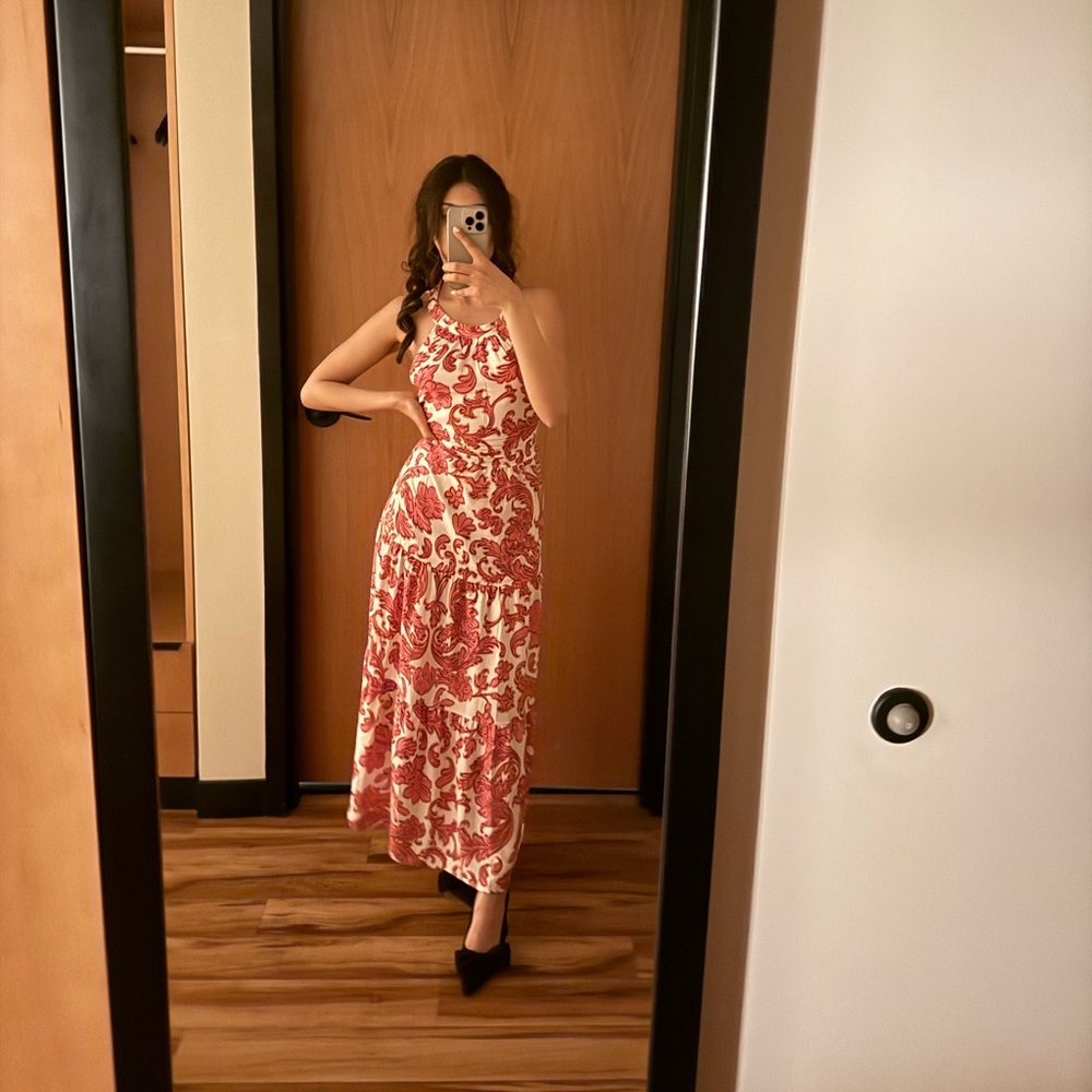 Sleeveless pink and Cream Patterned Maxi Dress